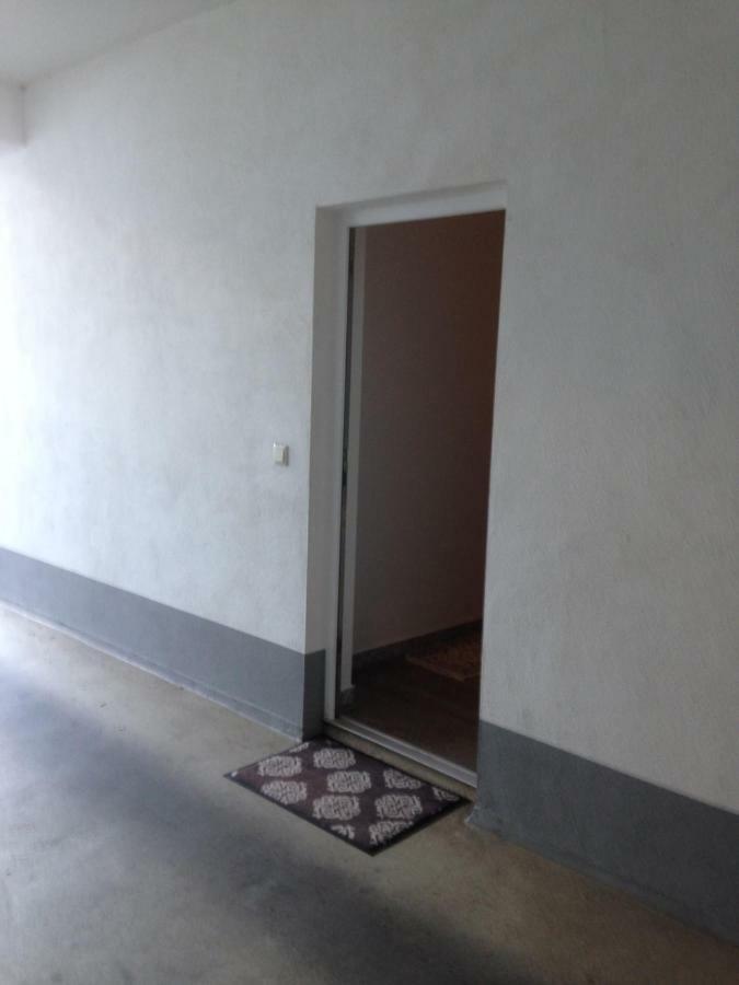 Ferienwohnung Kleine Auszeit Бад-Нойенар-Арвайлер Экстерьер фото